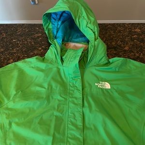 The North Face windbreaker (girls)